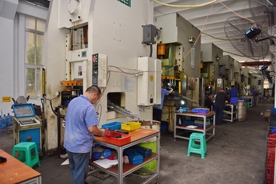 以“獨門絕技”闖“紅海”，晉川精密獲國內(nèi)70%市場份額，引領電池開發(fā)新篇章